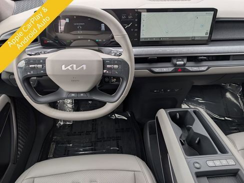 Certified 2024 Kia EV9 Wind AWD/4WD image 21