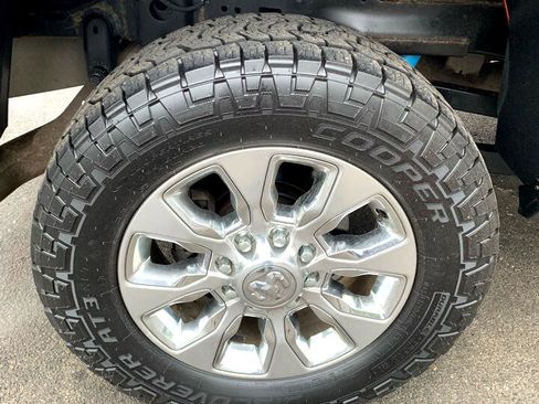 Used 2022 RAM 2500 Limited image 21