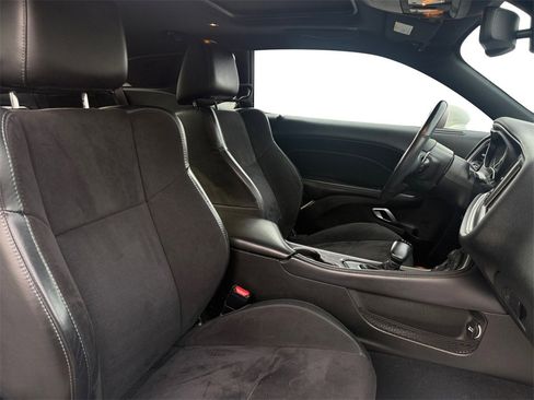 Used 2019 Dodge Challenger GT w/ Plus Package image 15