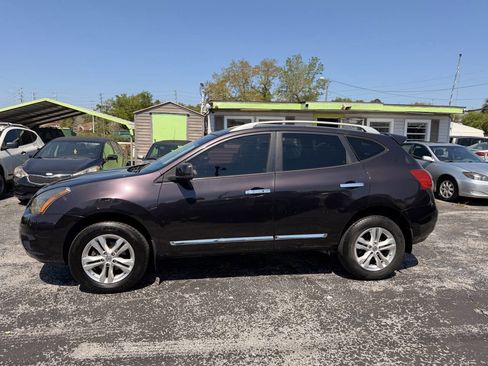 Used 2013 Nissan Rogue SV image 6