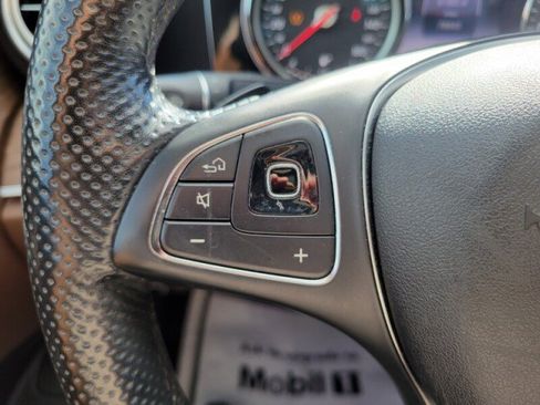 Used 2018 Mercedes-Benz E 400 4MATIC Sedan image 19