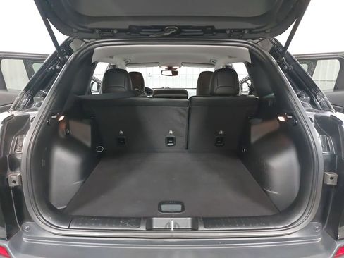 Used 2021 Jeep Cherokee Latitude Lux image 12