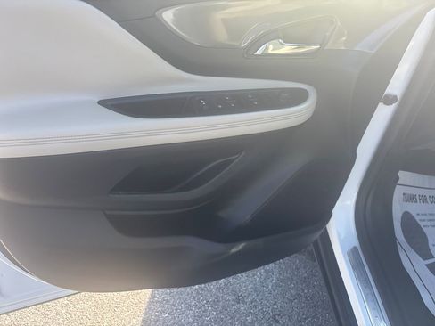 Used 2017 Buick Encore Preferred image 14