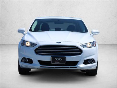 Used 2014 Ford Fusion Titanium AWD/4WD image 2