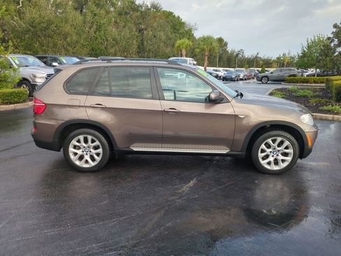 Used 2013 BMW X5 xDrive35i image 4