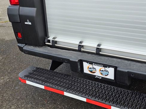 New 2024 RAM ProMaster 3500 w/ Delivery Van Package image 14