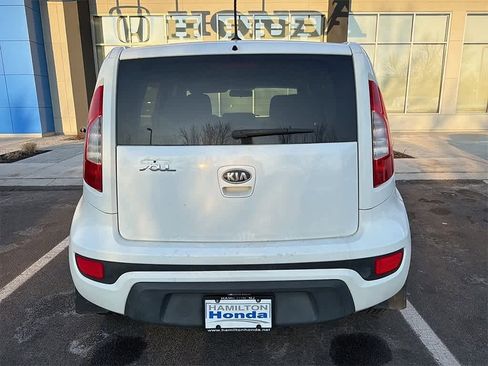 Used 2012 Kia Soul + image 5