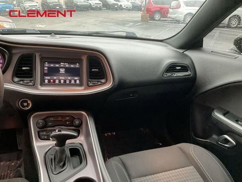 Used 2019 Dodge Challenger SXT w/ Blacktop Package image 16