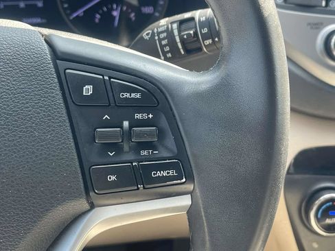 Used 2018 Hyundai Tucson Value FWD image 26