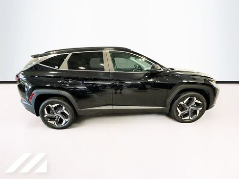 Used 2023 Hyundai Tucson SEL w/ Convenience Package AWD/4WD image 4