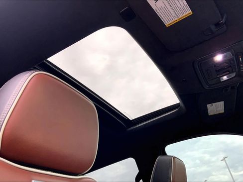 Used 2024 GMC Sierra 2500 Denali Ultimate image 13