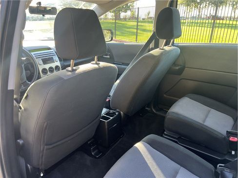 Used 2007 MAZDA MAZDA5 Sport FWD image 12