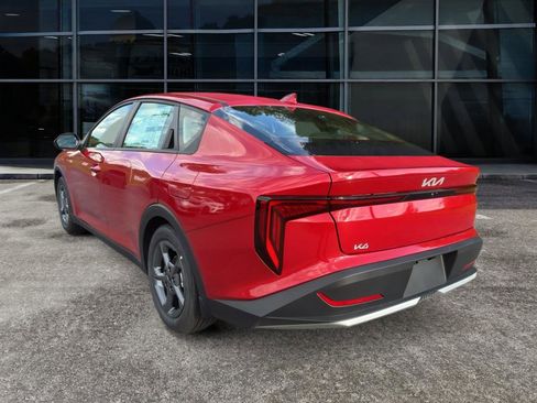 New 2025 Kia K4 LXS image 7