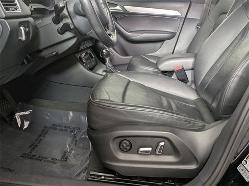 Used 2018 Audi Q3 2.0T Premium image 10