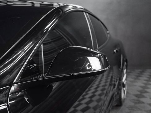 Used 2021 Tesla Model S Plaid image 5