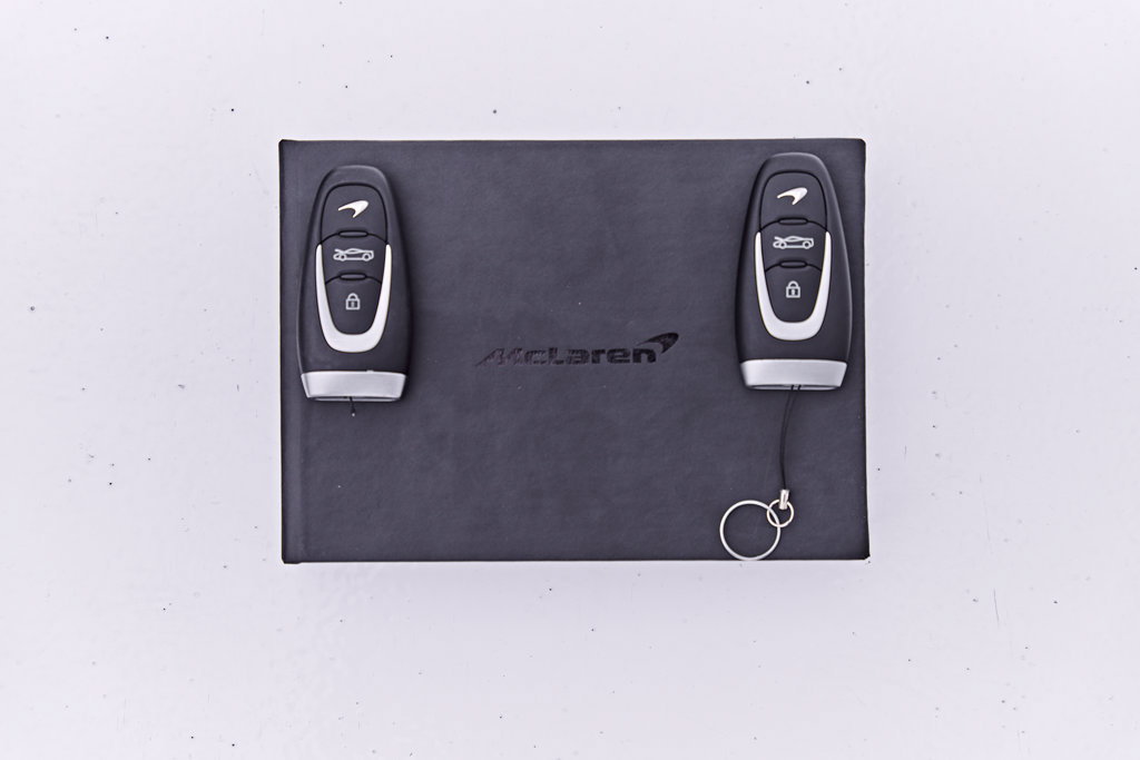 Used 2023 McLaren Artura RWD image 85