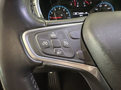 Used 2018 Chevrolet Equinox LT AWD/4WD image 15