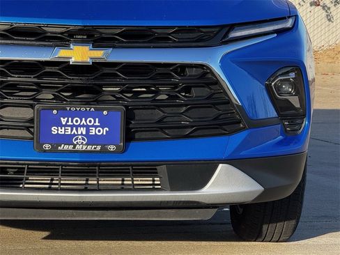 Used 2025 Chevrolet Blazer LT image 5