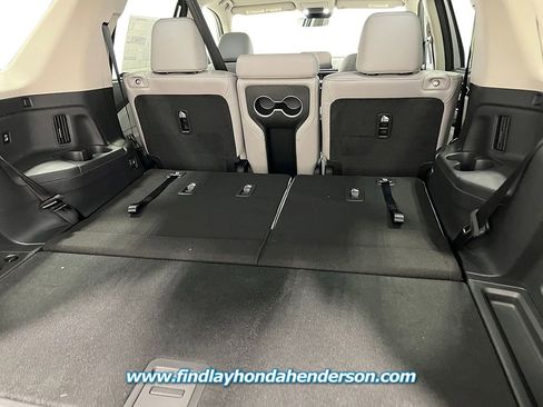 New 2025 Honda Pilot EX-L image 33