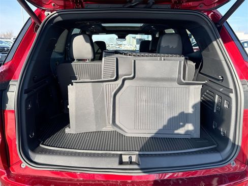 Used 2026 Buick Enclave Avenir w/ Super Cruise Package image 25