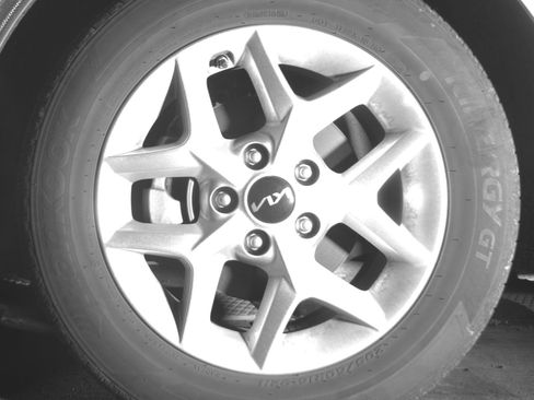 Used 2025 Kia Soul LX w/ LX Technology Package image 12