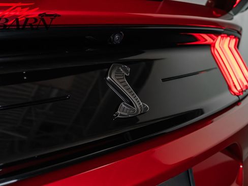 Used 2021 Ford Mustang Shelby GT500 w/ Technology Package image 14