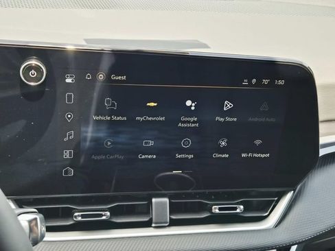 New 2026 Chevrolet Equinox LT w/ Convenience Package II FWD image 18