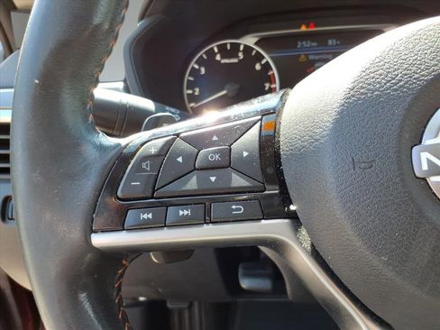 Used 2023 Nissan Altima 2.5 SR image 15