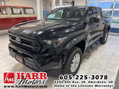 New 2025 Toyota Tacoma SR5