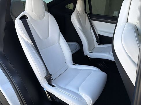 Used 2017 Tesla Model X 100D image 17