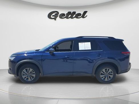 Used 2022 Nissan Pathfinder SV AWD/4WD image 8