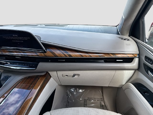 Used 2024 Cadillac Escalade Sport Platinum AWD/4WD image 19