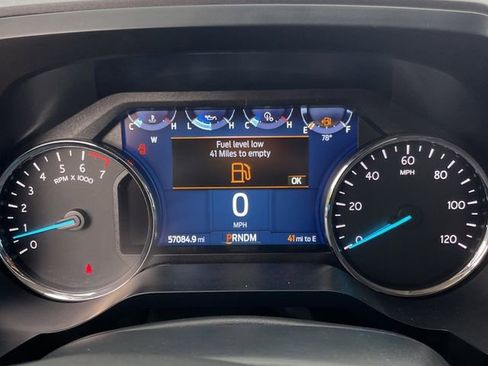 Used 2023 Ford Expedition XLT image 13