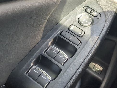 Used 2018 Honda Accord Sport image 22