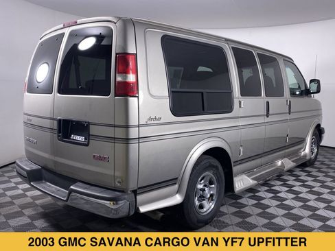 Used 2003 GMC Savana 1500 w/ Preferred Equipment Group 3 RWD image 16