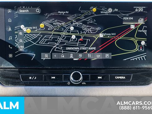 Used 2025 Mitsubishi Outlander SE image 32