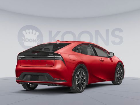 New 2025 Toyota Prius Plug-In Hybrid image 2