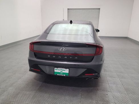 Used 2022 Hyundai Sonata SEL w/ Preferred Accessory Package FWD image 7