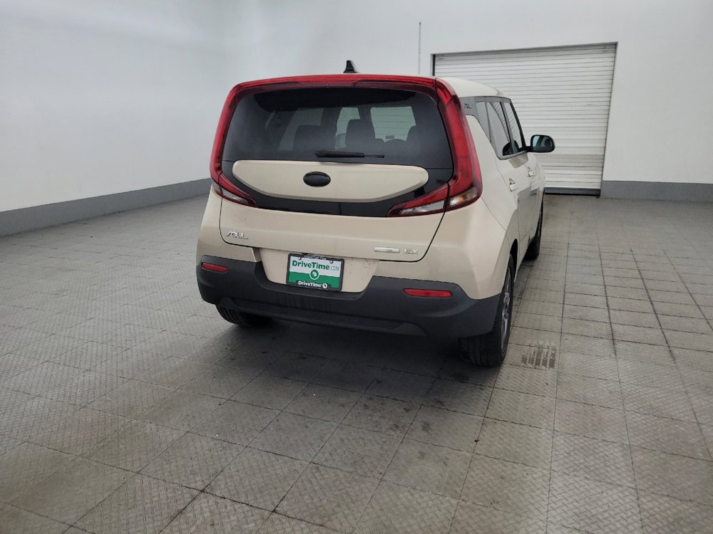 Used 2020 Kia Soul EX FWD image 7