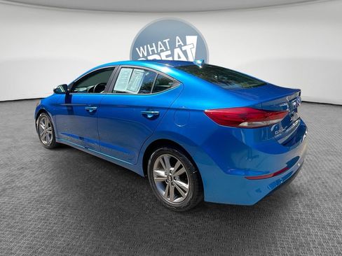 Used 2017 Hyundai Elantra Value Edition w/ Cargo Package FWD image 6
