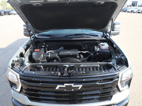 Used 2026 Chevrolet Silverado 3500 LT w/ Trail Boss Package AWD/4WD image 28