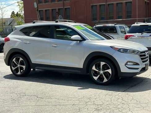 Used 2016 Hyundai Tucson Sport AWD/4WD image 3
