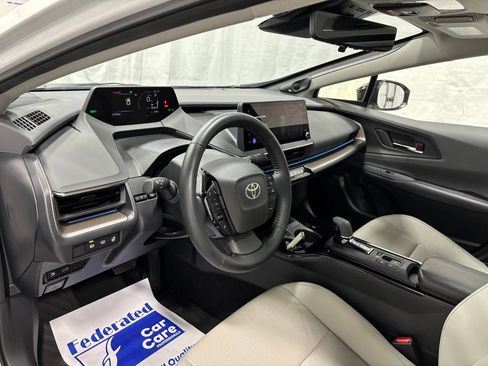 Used 2024 Toyota Prius Limited w/ Limited Premium Package FWD image 15