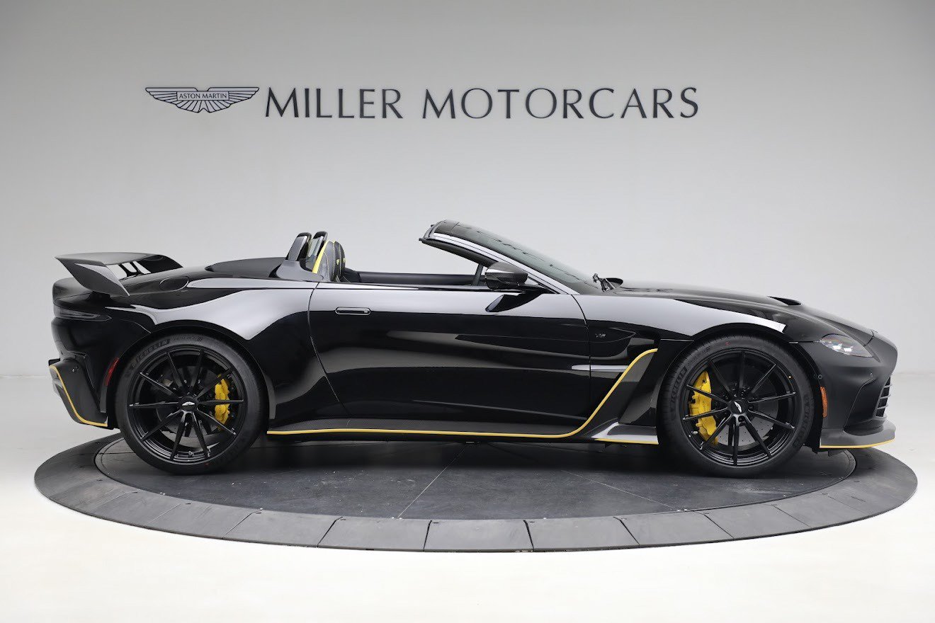Used 2023 Aston Martin V12 Vantage Roadster RWD image 8