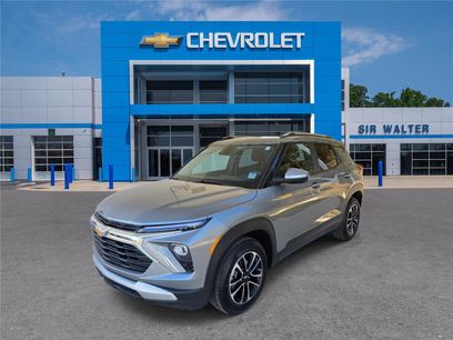 Used 2025 Chevrolet TrailBlazer LT w/ Driver Confidence Package