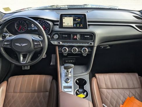 Used 2020 Genesis G70 3.3T w/ Prestige Package RWD image 10