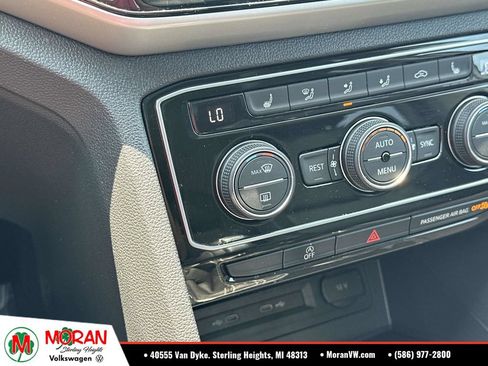 Certified 2023 Volkswagen Atlas SE w/ Panoramic Sunroof Package AWD/4WD image 29