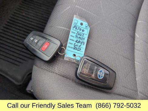 Used 2022 Toyota RAV4 XLE image 27