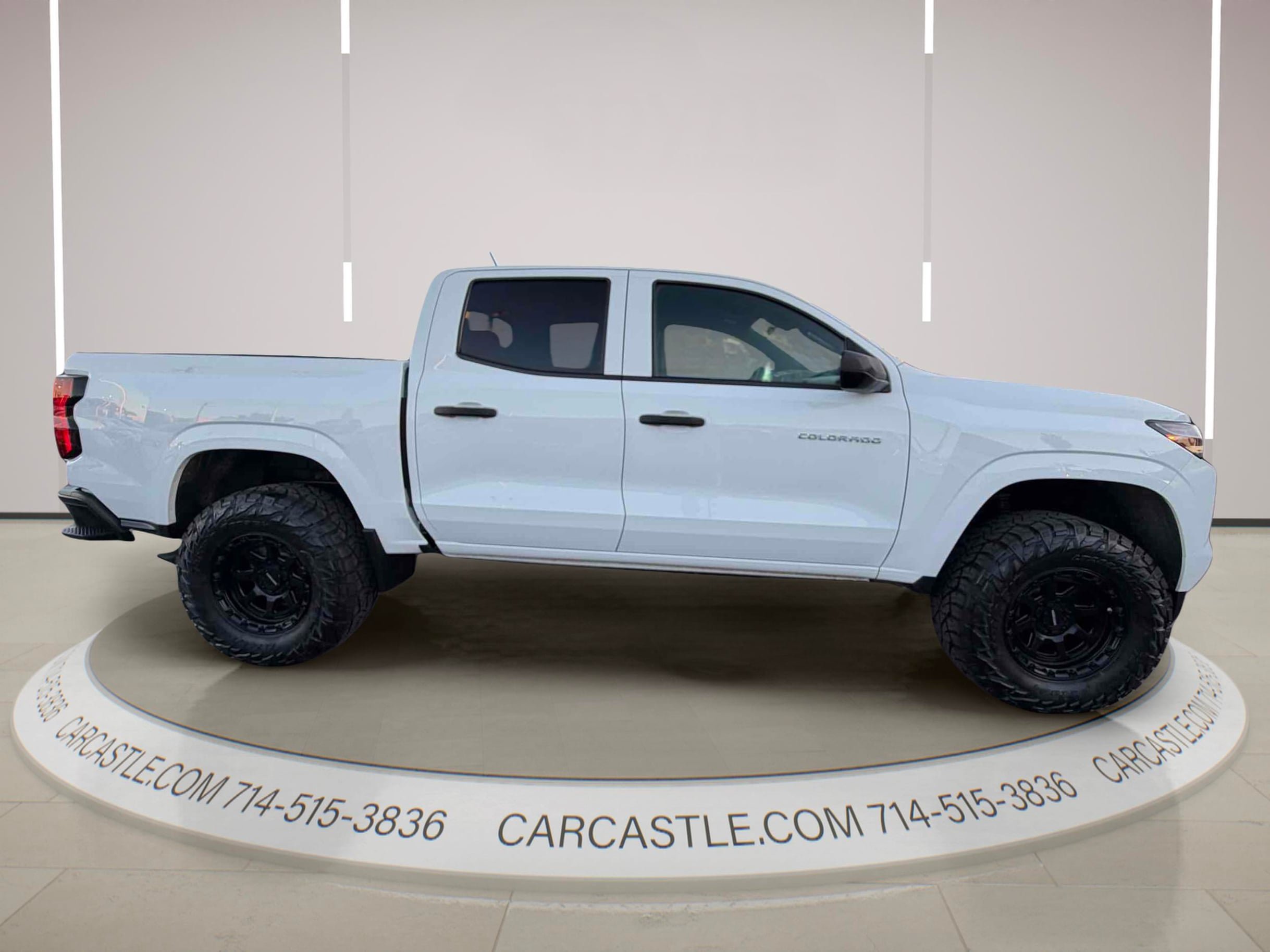 Used 2024 Chevrolet Colorado W/T w/ WT Convenience Package RWD image 6