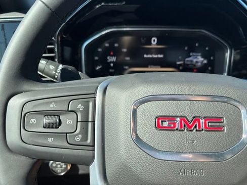 New 2026 GMC Sierra 1500 SLT AWD/4WD image 24